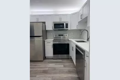 9370 SW 8th St #418, Boca Raton, FL 33428 - Photo 1