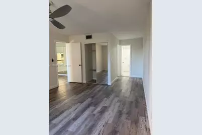 9370 SW 8th St #418, Boca Raton, FL 33428 - Photo 3