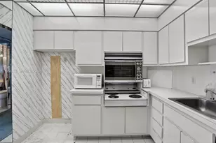 1980 S Ocean Dr, Hallandale Beach, FL 33009 - Photo 11