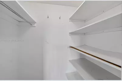 1980 S Ocean Dr #21E, Hallandale Beach, FL 33009 - Photo 23