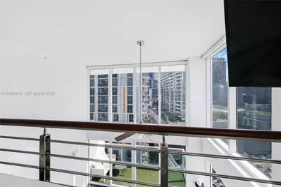 41 SE 5th St #1116, Miami, FL 33131 - Photo 31