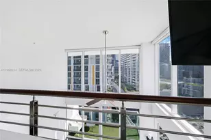 41 SE 5th St, Miami, FL 33131 - Photo 31