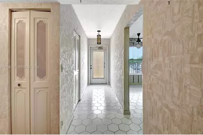 14575 Bonaire Blvd #308, Delray Beach, FL 33446 - Photo 15