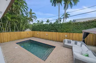 7431 Center Bay Dr, North Bay Village, FL 33141 - Photo 29