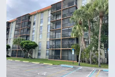 16851 NE 23rd Ave #B-521, North Miami Beach, FL 33160 - Photo 17