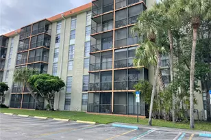 16851 NE 23rd Ave, North Miami Beach, FL 33160 - Photo 17