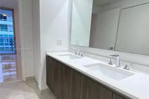 488 NE 18th St, Miami, FL 33132 - Photo 37