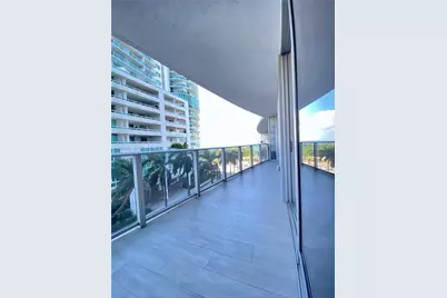 488 NE 18th St #407, Miami, FL 33132 - Photo 43