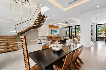 22 Isla Bahia Dr, Fort Lauderdale, FL 33316 - Photo 13