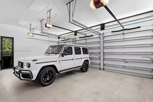 22 Isla Bahia Dr, Fort Lauderdale, FL 33316 - Photo 87