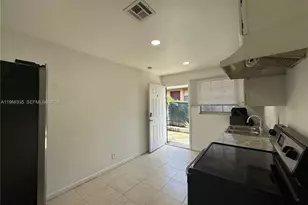 817 5th St, West Palm Beach, FL 33401 - Photo 15