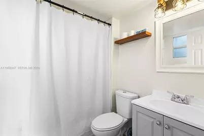 112 Royal Park Dr #3H, Oakland Park, FL 33309 - Photo 15