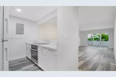 1235 Mariposa Ave #1, Coral Gables, FL 33146 - Photo 9