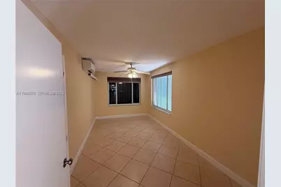 2271 SW 30th Ter, Fort Lauderdale, FL 33312 - Photo 23