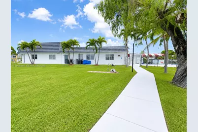20311 NE 2nd Ave #15, Miami, FL 33179 - Photo 17