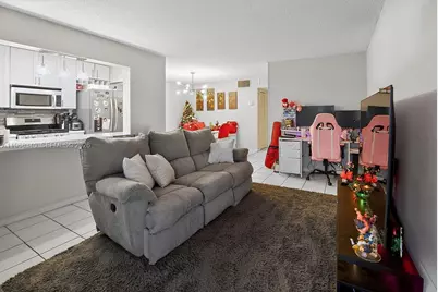 20311 NE 2nd Ave #15, Miami, FL 33179 - Photo 3