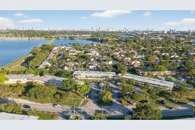 20311 NE 2nd Ave #15, Miami, FL 33179 - Photo 19