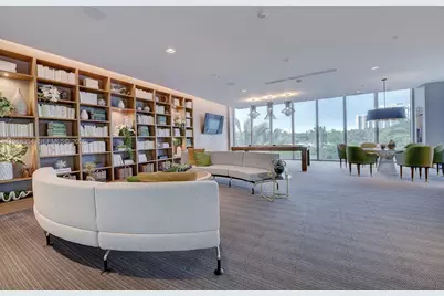 16385 Biscayne Blvd #1219, North Miami Beach, FL 33160 - Photo 21
