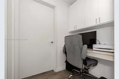 999 SW 1st Ave #3215, Miami, FL 33130 - Photo 13