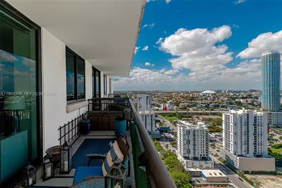 999 SW 1st Ave #3215, Miami, FL 33130 - Photo 25