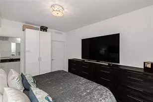 999 SW 1st Ave, Miami, FL 33130 - Photo 19