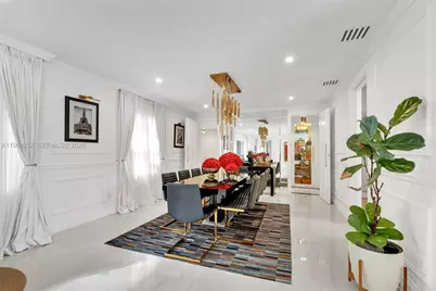 726 NE 17th Way, Fort Lauderdale, FL 33304 - Photo 11