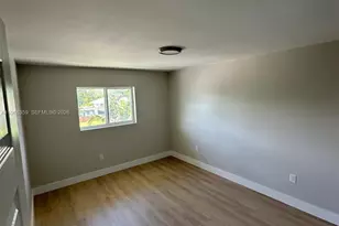 1101 NE 80th St, Miami, FL 33138 - Photo 13