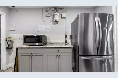 5940 NW 19th Ct, Lauderhill, FL 33313 - Photo 15