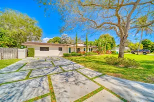 8245 SW 149th Dr, Palmetto Bay, FL 33158 - Photo 1