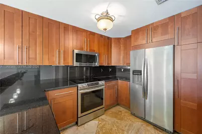 3860 NE 168th St #3, North Miami Beach, FL 33160 - Photo 13