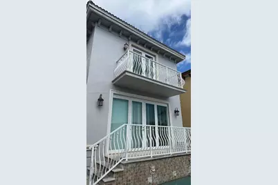 3860 NE 168th St #3, North Miami Beach, FL 33160 - Photo 3