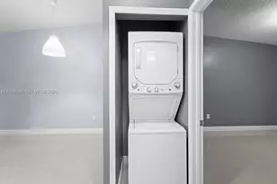 6910 NW 166th Terrace, Miami Lakes, FL 33014 - Photo 27