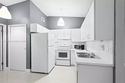 6910 NW 166th Ter #1201, Miami Lakes, FL 33014 - Photo 15