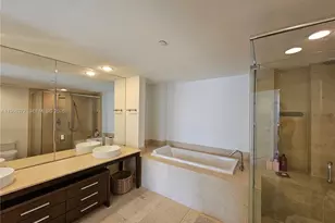 495 Brickell Ave, Miami, FL 33131 - Photo 5