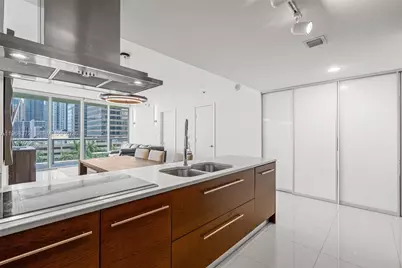 495 Brickell Ave #905, Miami, FL 33131 - Photo 7