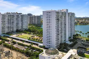 2801 NE 183rd St, Aventura, FL 33160 - Photo 71