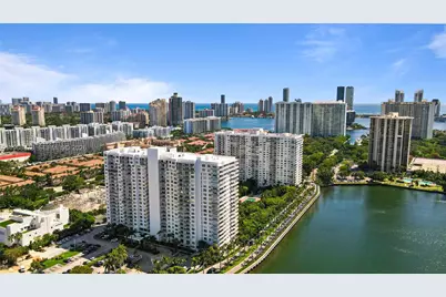 2801 NE 183rd St #1612W, Aventura, FL 33160 - Photo 9