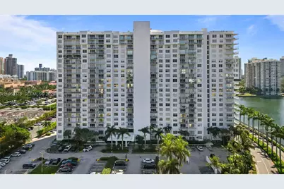2801 NE 183rd St #1612W, Aventura, FL 33160 - Photo 67