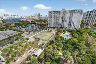 2801 NE 183rd St, Aventura, FL 33160 - Photo 45