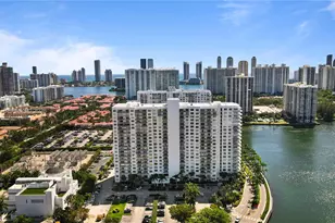 2801 NE 183rd St, Aventura, FL 33160 - Photo 7