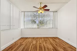 3220 Holiday Springs Blvd, Margate, FL 33063 - Photo 27