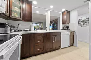 8700 SW 133rd Avenue Rd, Miami, FL 33183 - Photo 13