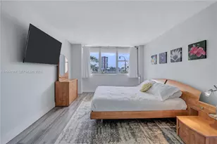 3180 S Ocean Dr, Hallandale Beach, FL 33009 - Photo 15