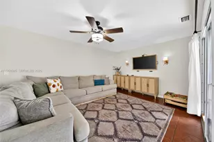 14607 SW 142nd Pl, Miami, FL 33186 - Photo 11