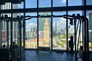 398 NE 5th St, Miami, FL 33132 - Photo 19