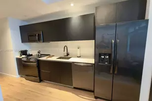 398 NE 5th St, Miami, FL 33132 - Photo 13