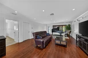 291 SE 5th Terrace, Pompano Beach, FL 33060 - Photo 13