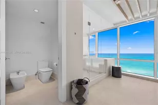 102 24th St, Miami Beach, FL 33139 - Photo 47