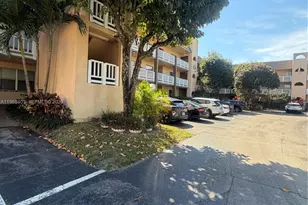 9201 Sunrise Lakes Blvd, Sunrise, FL 33322 - Photo 3