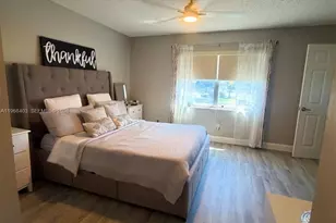 9201 Sunrise Lakes Blvd, Sunrise, FL 33322 - Photo 13